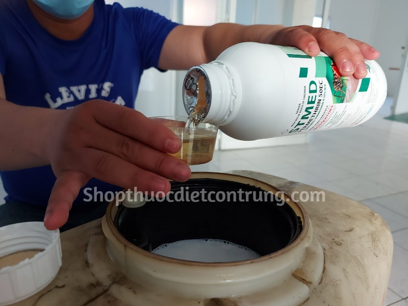 cach-pha-thuoc-muoi-stmed-permethrin-50EC